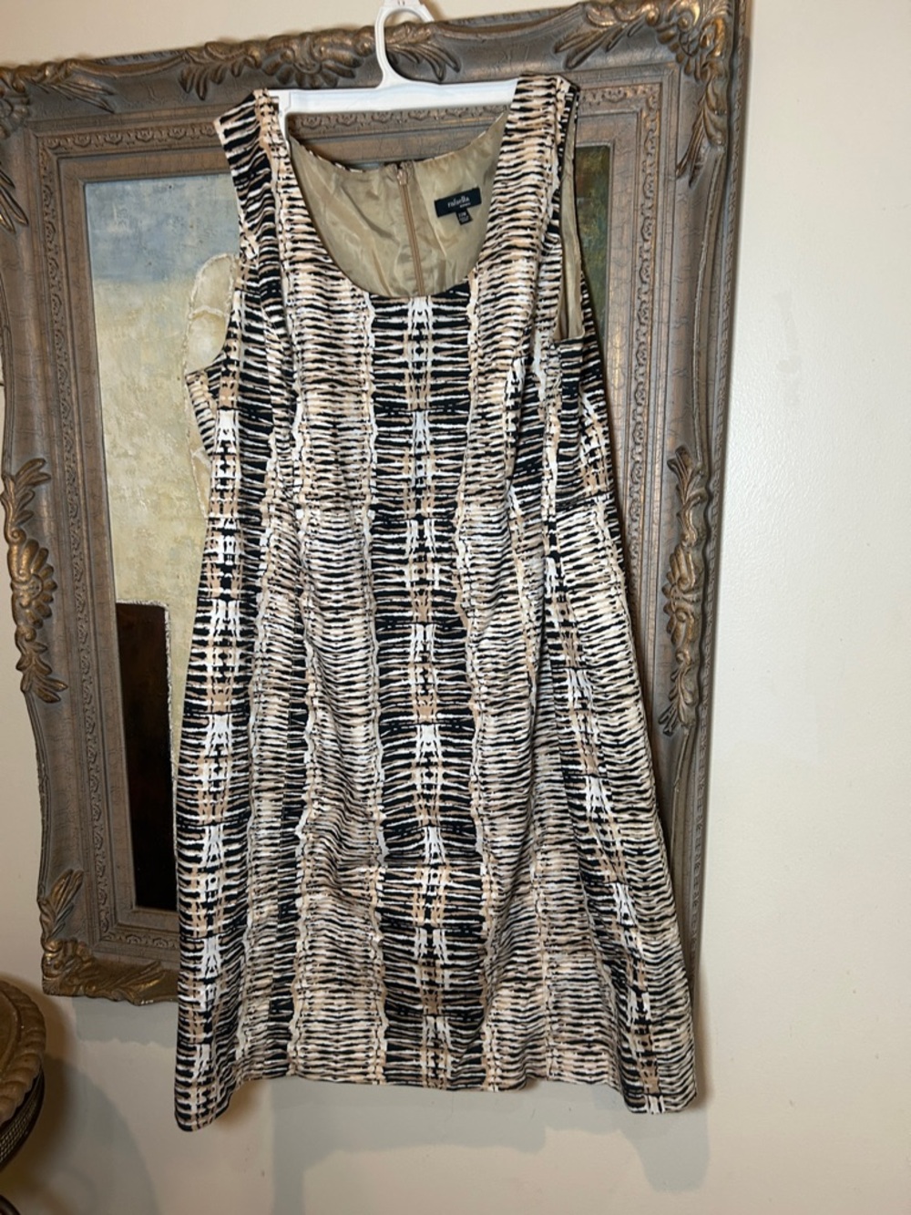 Rafaella Sleeveless Midi Dress in Black & Cream Pattern